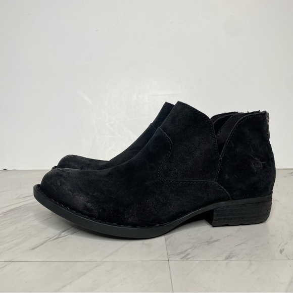 Born Beth Black Distressed Suede Bootie 8M - Picture 14 of 14